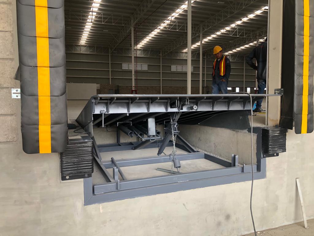 Rampoa niveladora de anden